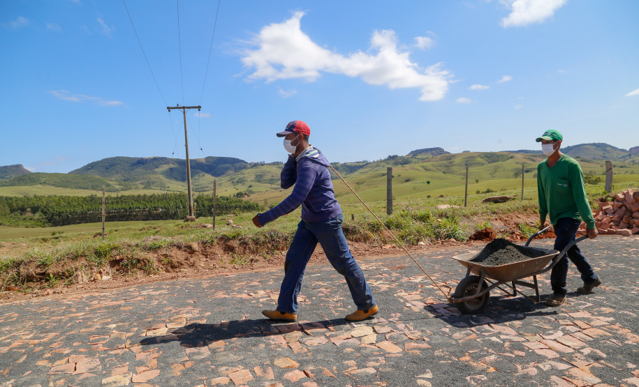Estradas vão fomentar turismo e agronegócio em Ribeirão Claro.Foto Gilson Abreu/AEN