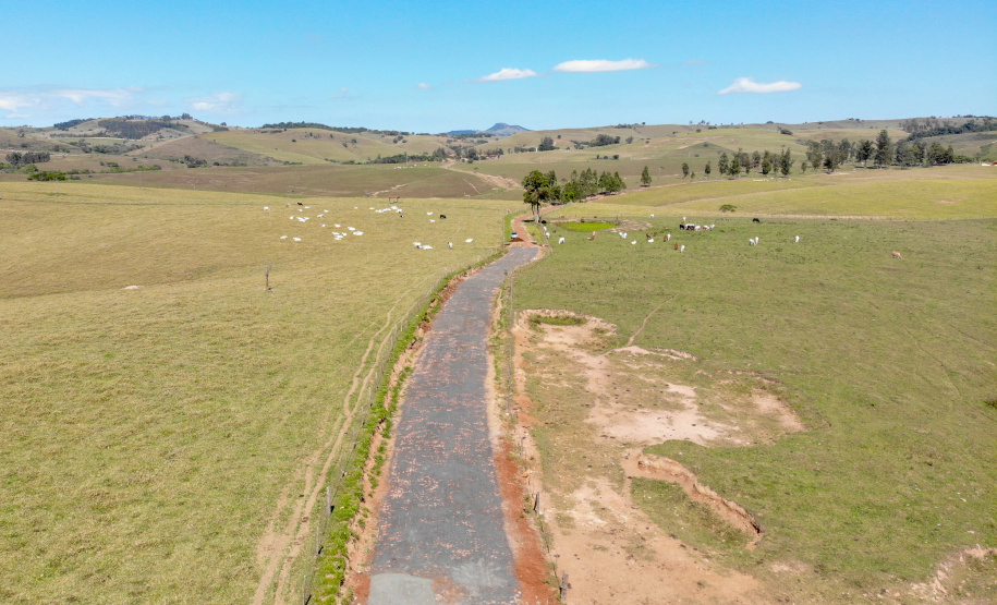 Estradas vão fomentar turismo e agronegócio em Ribeirão Claro.Foto Gilson Abreu/AEN