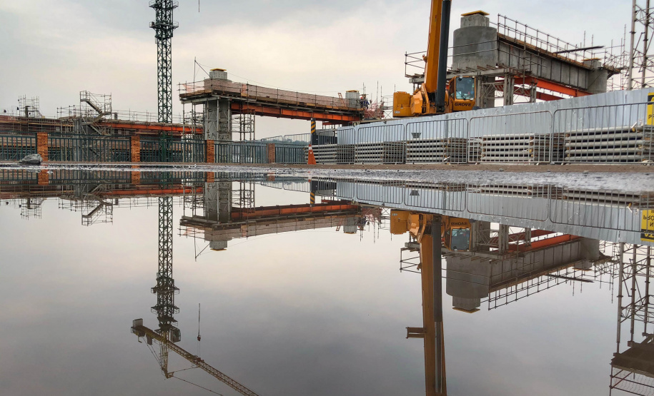 As obras da Ponte da Integração, em Foz do Iguaçu, no Oeste do Estado, atingiram 34% no final de setembro. O projeto é uma parceria entre a usina, o Governo do Estado e o governo federal. A gestão da obra é feita pela Secretaria da Infraestrutura e Logística do Paraná