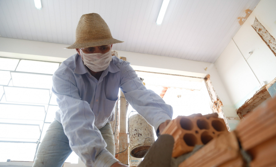 Escola estadual em Pinhalão é repaginada pelo Governo. Colégio Estadual Leonardo Francisco Nogueira. Foto Gilson Abreu/AEN