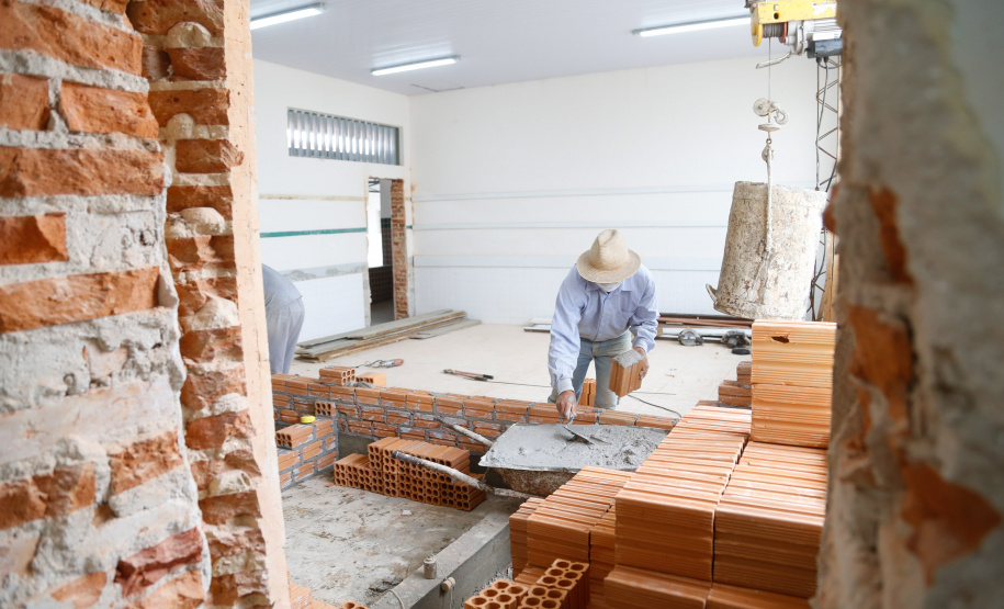 Escola estadual em Pinhalão é repaginada pelo Governo. Colégio Estadual Leonardo Francisco Nogueira. Foto Gilson Abreu/AEN