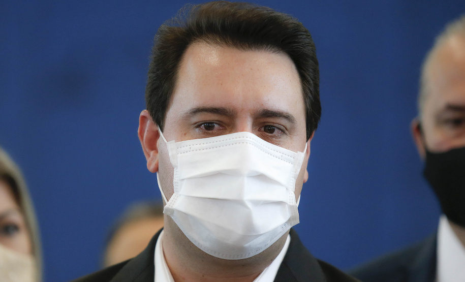 Curitiba-09-10-2020 - O governador Carlos Massa Ratinho Junior e o ministro da Cidadania, Onyx Lorenzoni, anunciam nesta sexta-feira mais um milhão e 800 mil reais para o Programa de Aquisição de Alimentos. A ação beneficia milhares de agricultores familiares locais e pessoas que se encontram em situação de vulnerabilidade social. Dos 399 municípios do Estado, 118 executam o PAA - Foto : Jonathan Campos / AEN