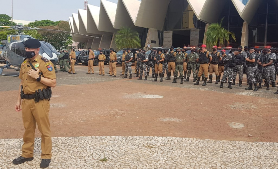 O 5º Comando Regional da PM (5º CRPM) iniciou a terceira edição da megaperação Metrópolis. As unidades que atuam na região do Oeste do Estado já fizeram apreensões e prisões durante o feriado prolongado. Nesta terça-feira (13) as atividades serão reforçadas com o Batalhão de Operações Especiais (Bope). Foto:SESP
