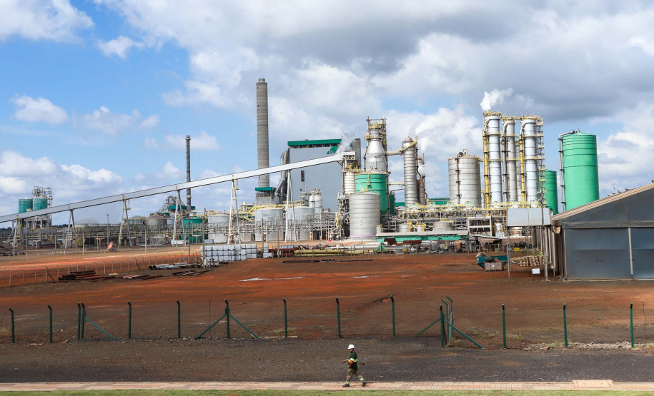 Com a atuação da Invest Paraná junto à iniciativa privada, o Estado já atraiu cerca de R$ 20 bilhões em investimentos desde o ano passado, com a capacidade de criação de quase 53 mil postos de trabalho.. Klabin. Foto: Rodrigo Felix Leal