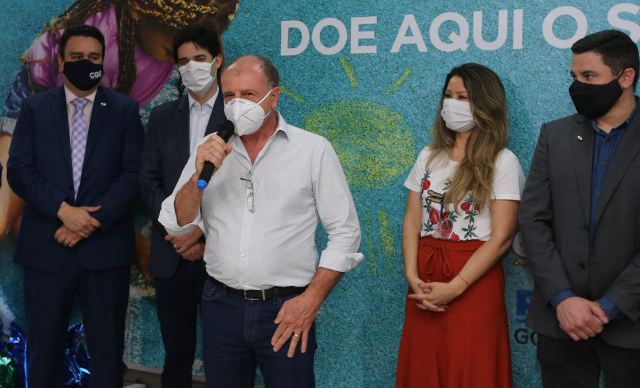 Parana Pia Encerramento da Campanha Paraná Piá, idealizada pela Primeira Dama do Estado, a Srª Luciana Saito Massa juntamente com a Superintendência Geral de Ação Solidária, no Hospital da Providencia em Apucarana, nesta quinta-feira(15).O objetivo da Campanha foi arrecadar brinquedos que foram entregues em comemoração ao dia das crianças. 15/10/2020 - Foto: Geraldo Bubniak/AEN