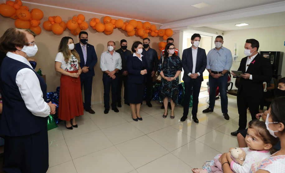 Parana Pia Encerramento da Campanha Paraná Piá, idealizada pela Primeira Dama do Estado, a Srª Luciana Saito Massa juntamente com a Superintendência Geral de Ação Solidária, no Hospital da Providencia em Apucarana, nesta quinta-feira(15).O objetivo da Campanha foi arrecadar brinquedos que foram entregues em comemoração ao dia das crianças. 15/10/2020 - Foto: Geraldo Bubniak/AEN