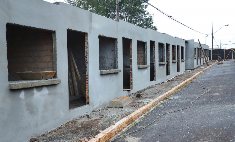 Mangueirinha ganha asfalto novo, parque e feira do agricultor. Feira do Produtor.