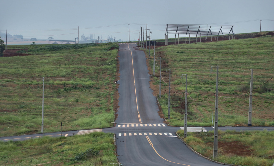 Mangueirinha ganha asfalto novo, parque e feira do agricultor. Parque Industrial.