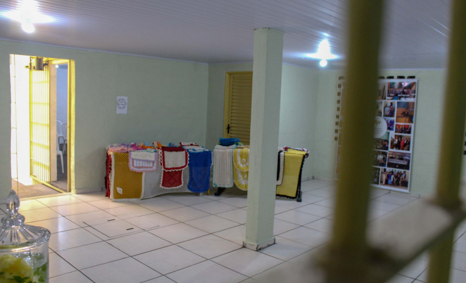 O Governo do Estado, por meio da Secretaria da Segurança Pública do Departamento Penitenciário (Depen), inaugurou nesta quinta-feira (15) a Cadeia Pública Feminina de Londrina. Totalmente reestruturado, o novo espaço, localizado no antigo 3º Distrito Policial, conta com 176 vagas e espaços mais adequados para a custódia de mulheres presas da região Norte.Foto:SESP