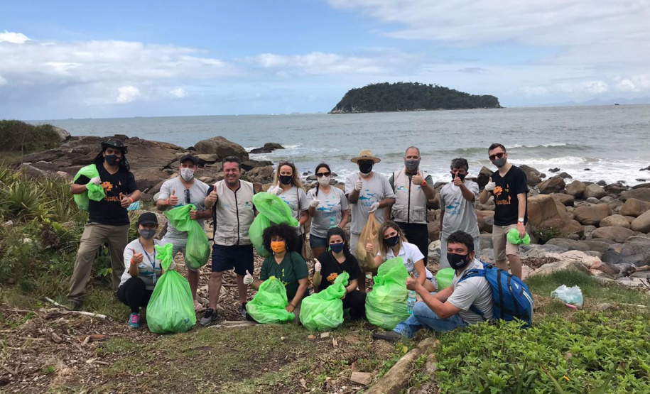 O projeto Um Dia no Parque começou neste domingo (18) em seis Unidades de Conservação (UCs) do Paraná, com atividades diferenciadas de conscientização ambiental. A ação é do Instituto Água e Terra (IAT), órgão vinculado à Secretaria de Estado do Desenvolvimento Sustentável e do Turismo, em parceria com a Rede Pró-UC, a Coalizão Pró-Unidades de Conservação e apoio da Águas Ouro Fino.