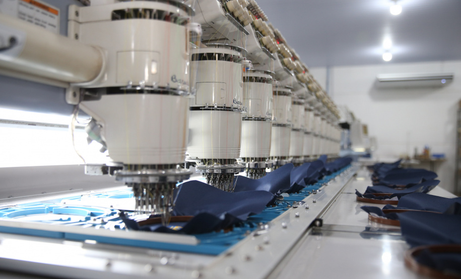 FEITO NO PARANA - Apucarana Capital do Bone. Empresa B2 Brindes.05/10/2020 - Foto: Geraldo Bubniak/AEN