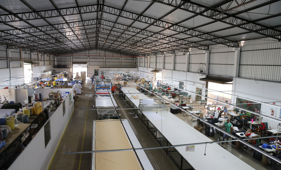 FEITO NO PARANA - Apucarana Capital do Bone. Empresa B2 Brindes.05/10/2020 - Foto: Geraldo Bubniak/AEN