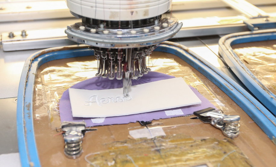 FEITO NO PARANA - Apucarana Capital do Bone.Blue Ocean Confecções em Apucarana05/10/2020 - Foto: Geraldo Bubniak/AEN