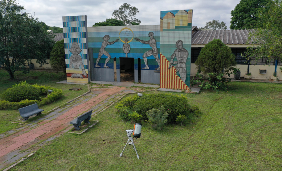 A Universidade Estadual de Maringá (UEM) anunciou a implantação do novo curso de Física Médica, no Câmpus de Goioerê, com oferta 40 vagas, com duração de quatro anos.  Na foto, Ronaldo Celso Viscovini, coordenador-adjunto do curso de Física . 15/10/2020 - Foto: Alessandro Vieira