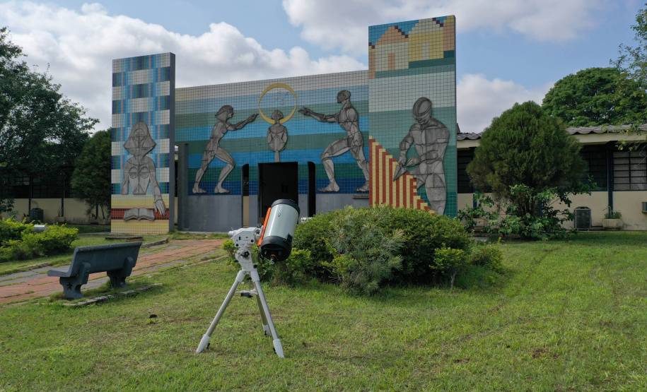 A Universidade Estadual de Maringá (UEM) anunciou a implantação do novo curso de Física Médica, no Câmpus de Goioerê, com oferta 40 vagas, com duração de quatro anos.  Na foto, Ronaldo Celso Viscovini, coordenador-adjunto do curso de Física . 15/10/2020 - Foto: Alessandro Vieira