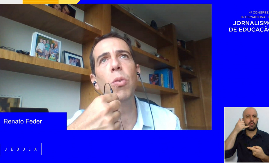 O sucesso das aulas pelos aplicativos Aula Paraná e a grande quantidade de atividades entregues diariamente pelos estudantes paranaenses foram destacados pelo secretário da Educação e do Esporte, Renato Feder, durante o 4° Congresso Internacional de Jornalismo de Educação.Imagem:SEED