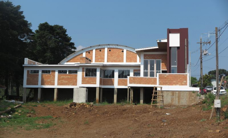 Estruturas foram construídas ou reformadas em 15 municípios de diversas regiões do Paraná. Os investimentos somam R$ 7,8 milhões do Tesouro do Estado, operações de crédito e com contrapartidas municipais.
Foto: SEDU