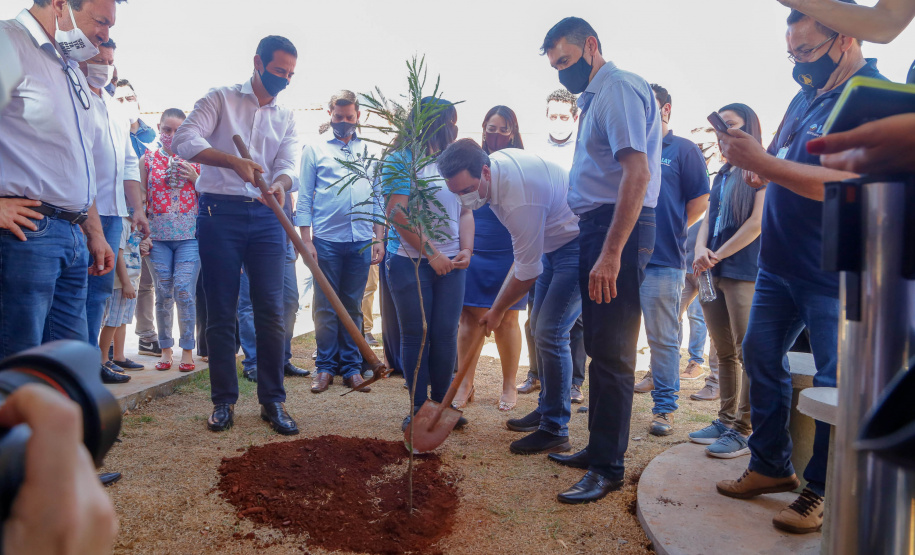 Governador Carlos Massa Ratinho Junior no Colegio Estadual Novo Horizonte, em Campo Mourão.Foto Gilson Abreu/AEN