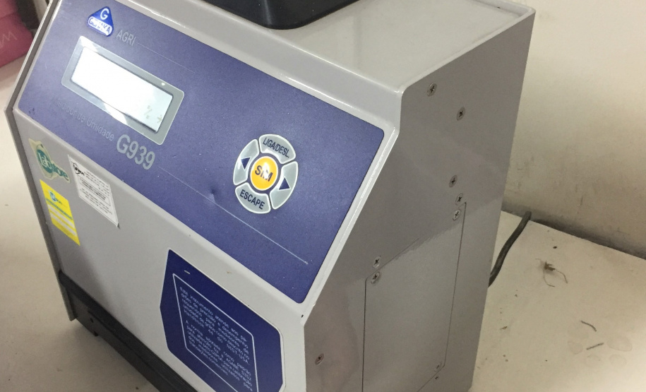 IPEM-PR verifica medidores de umidade de grãos em cooperativas e moinhos. Foto: Ipem