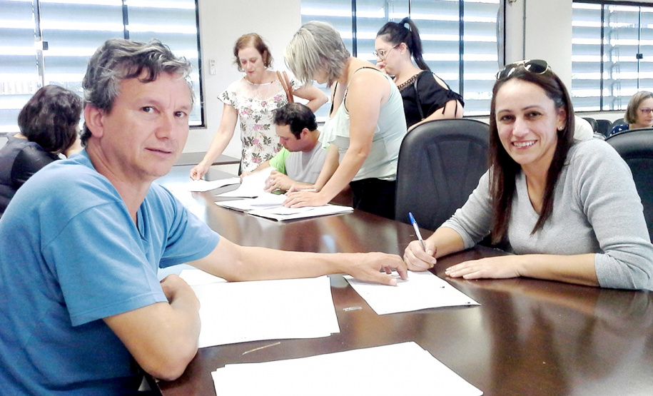 Pessoas residentes em imóveis da Cohapar em Arapongas podem obter escrituras diretamente com a empresa Foto: Arquivo Cohapar