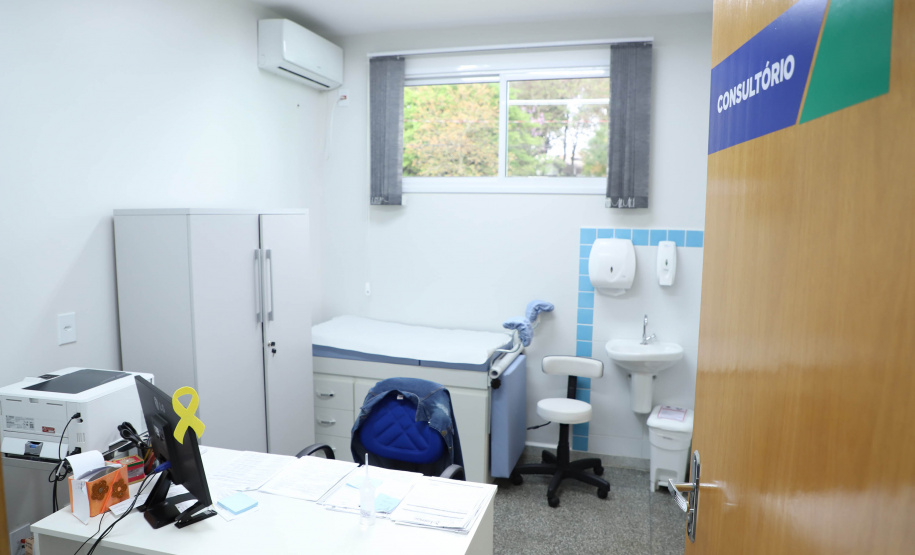 A Secretaria de Estado da Saúde investiu quase R$ 800 mil na modernização e na descentralização do atendimento primário em saúde de Mangueirinha, no Sudoeste do Paraná. Os recursos foram aplicados em duas novas unidades básicas e ajudaram a dividir os trabalhos que eram executados exclusivamente no Centro de Saúde de Mangueirinha, espécie de UBS Central do município. Foto: José Fernando Ogura/AEN