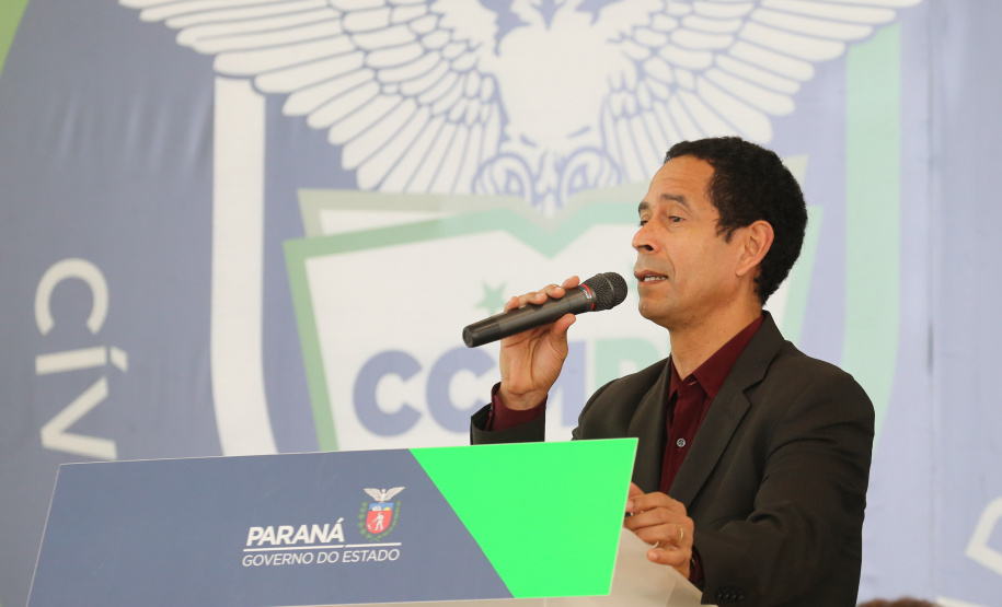 O governador Carlos Massa Ratinho Junior lança nesta segunda-feira (26) o programa de colégios cívico-militares do Estado. No mesmo ato  é assinada a regulamentação da lei que autorizou o projeto e anunciada a lista das cerca de 200 unidades beneficiadas nesse primeiro momento. Na foto, o secretário da Segurança Pública, Romulo Marinho Soares   Curitiba, 26/09/2020. Foto: Geraldo Bubniak/AEN