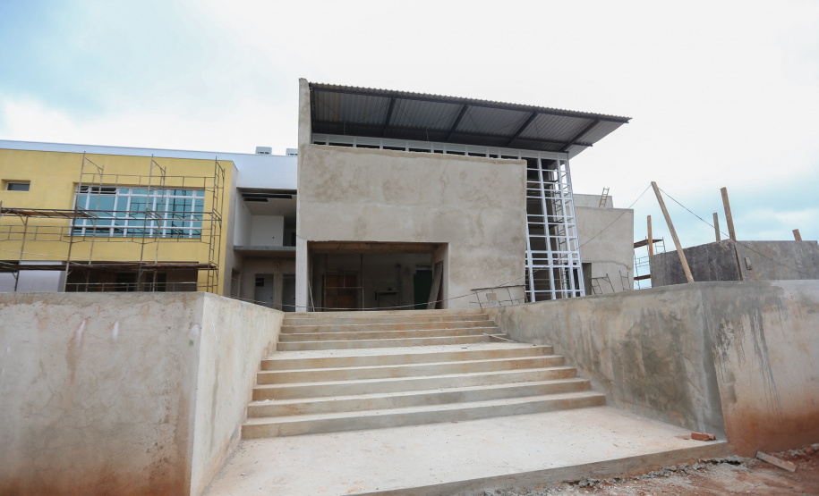 Construcao da Delegacia Cidada de Almirante Tamandare. A delegacia cidadã é um novo modelo de atendimento em delegacias no Paraná, com espaços específicos e reservados para separar vítimas de agressores e possibilidade de auxílio de assistentes sociais e psicólogos, quando necessário. Almirante Tamandare - 02/09/2020 - Foto: Geraldo Bubniak/AEN