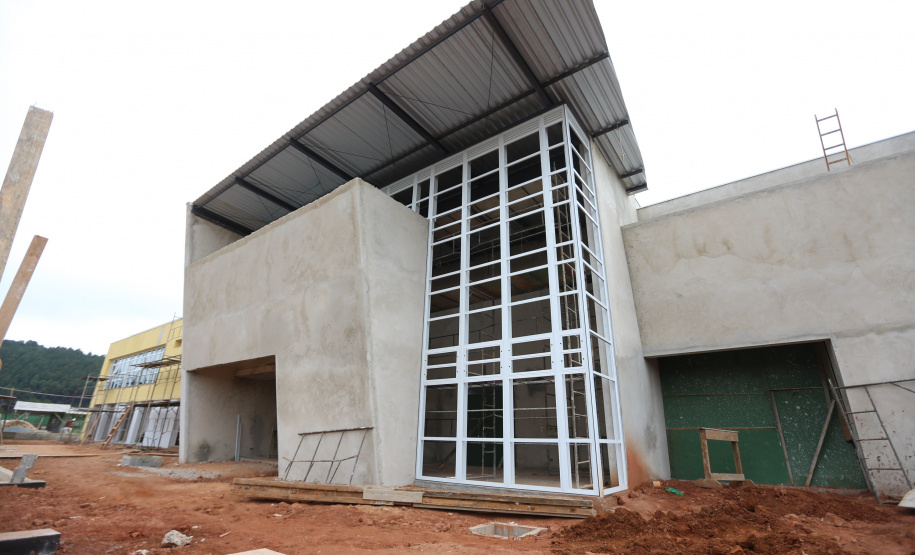 Construcao da Delegacia Cidada de Almirante Tamandare. A delegacia cidadã é um novo modelo de atendimento em delegacias no Paraná, com espaços específicos e reservados para separar vítimas de agressores e possibilidade de auxílio de assistentes sociais e psicólogos, quando necessário. Almirante Tamandare - 02/09/2020 - Foto: Geraldo Bubniak/AEN