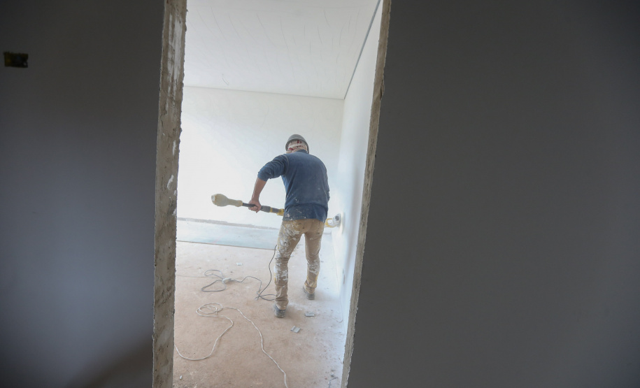 Construcao da Delegacia Cidada de Almirante Tamandare. A delegacia cidadã é um novo modelo de atendimento em delegacias no Paraná, com espaços específicos e reservados para separar vítimas de agressores e possibilidade de auxílio de assistentes sociais e psicólogos, quando necessário. Almirante Tamandare - 02/09/2020 - Foto: Geraldo Bubniak/AEN