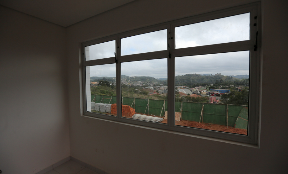 Construcao da Delegacia Cidada de Almirante Tamandare. A delegacia cidadã é um novo modelo de atendimento em delegacias no Paraná, com espaços específicos e reservados para separar vítimas de agressores e possibilidade de auxílio de assistentes sociais e psicólogos, quando necessário. Almirante Tamandare - 02/09/2020 - Foto: Geraldo Bubniak/AEN