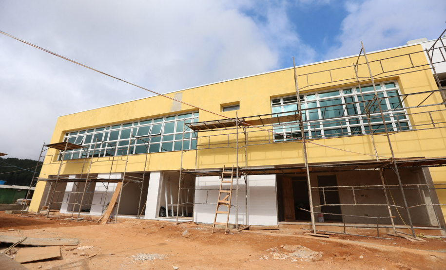 Construcao da Delegacia Cidada de Almirante Tamandare. A delegacia cidadã é um novo modelo de atendimento em delegacias no Paraná, com espaços específicos e reservados para separar vítimas de agressores e possibilidade de auxílio de assistentes sociais e psicólogos, quando necessário. Almirante Tamandare - 02/09/2020 - Foto: Geraldo Bubniak/AEN