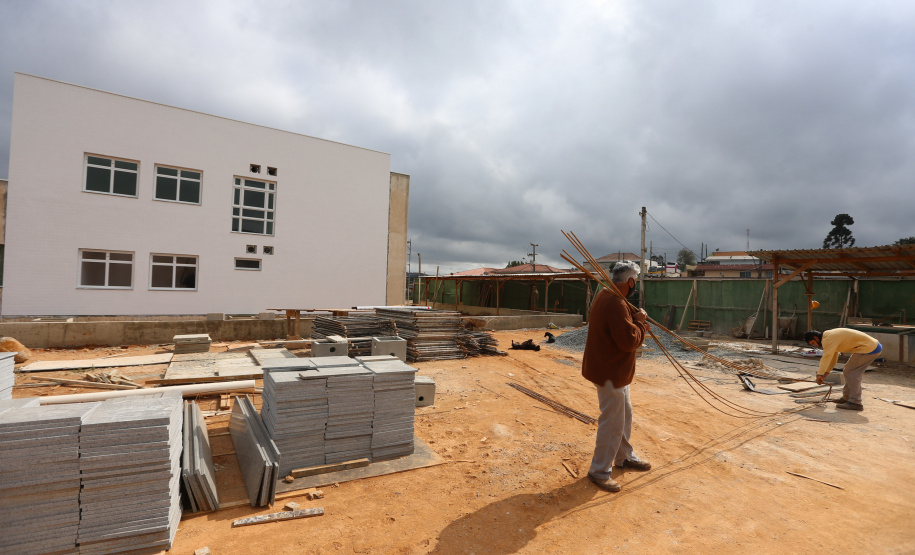 Construcao da Delegacia Cidada de Almirante Tamandare. A delegacia cidadã é um novo modelo de atendimento em delegacias no Paraná, com espaços específicos e reservados para separar vítimas de agressores e possibilidade de auxílio de assistentes sociais e psicólogos, quando necessário. Almirante Tamandare - 02/09/2020 - Foto: Geraldo Bubniak/AEN