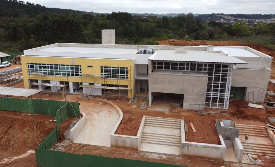 Construcao da Delegacia Cidada de Almirante Tamandare. A delegacia cidadã é um novo modelo de atendimento em delegacias no Paraná, com espaços específicos e reservados para separar vítimas de agressores e possibilidade de auxílio de assistentes sociais e psicólogos, quando necessário. Almirante Tamandare - 02/09/2020 - Foto: Geraldo Bubniak/AEN