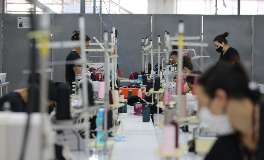 FEITO NO PARANA -  Recco Lingerie é uma empresa familiar do ramo da moda de Maringá. 07/10/2020 - Foto: Geraldo Bubniak/AEN