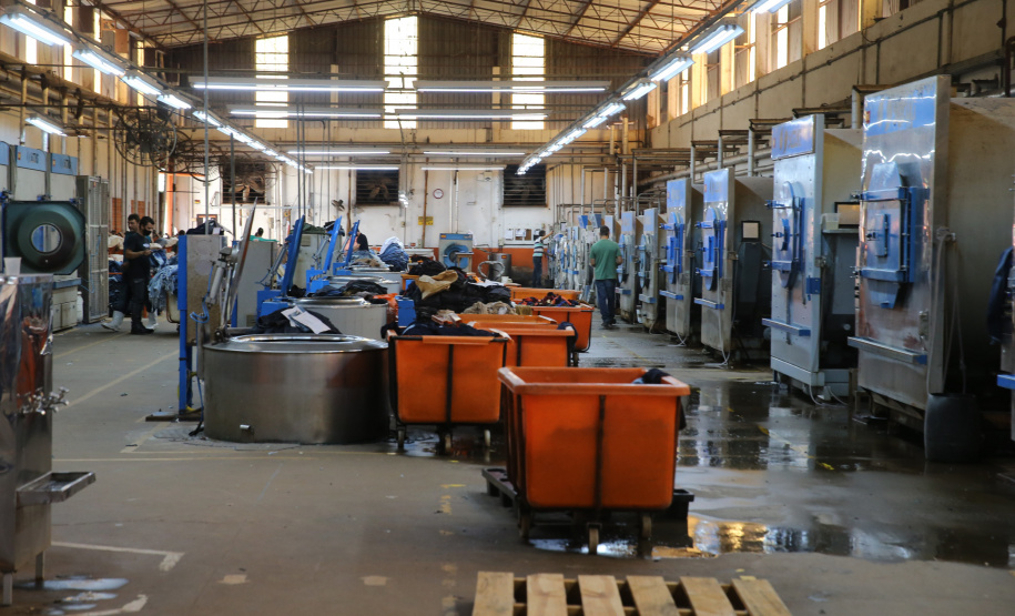 FEITO NO PARANA -  O Grupo Beeight há mais de duas décadas comercializa e vende moda