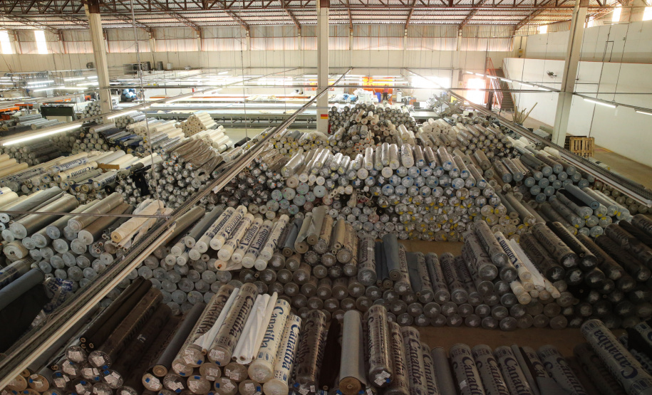 FEITO NO PARANA -  O Grupo Beeight há mais de duas décadas comercializa e vende moda