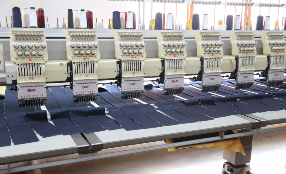 FEITO NO PARANA -  O Grupo Beeight há mais de duas décadas comercializa e vende moda