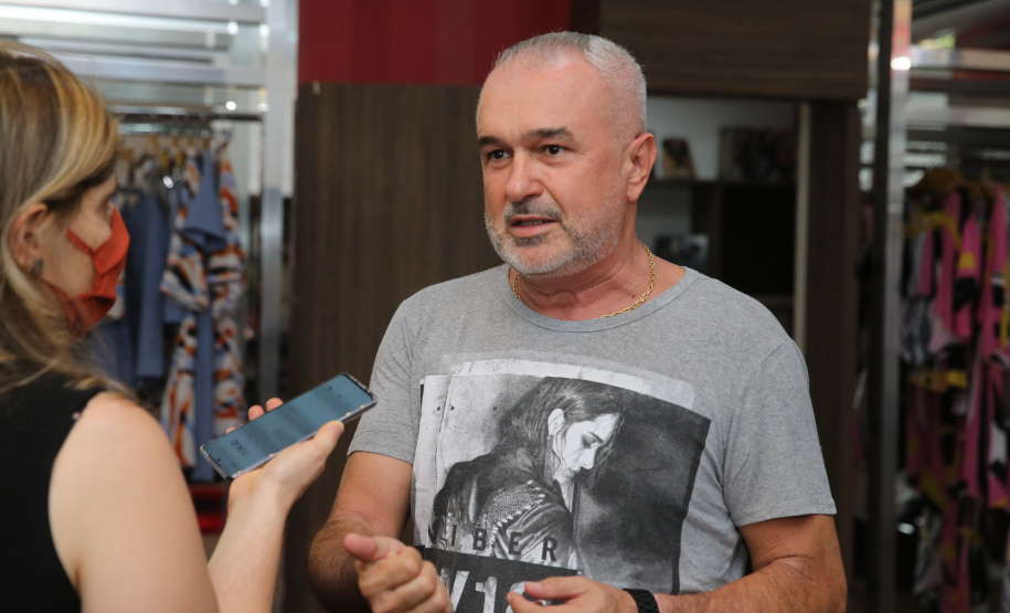 FEITO NO PARANA - Marcio Alves Ferreira  diretor do Grupo RZM, que produz as marcas moda feminina da Viber e da Luleg na cidade de Cianorte. 08/10/2020 - Foto: Geraldo Bubniak/AEN