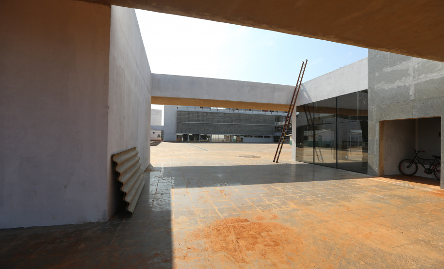 Escola Bombeiros Construção da Escola de Bombeiros do Corpo de Bombeiros do Paraná, na Academia Policial Militar do Guatupê em Sao Jose dos Pinhais. 03/09/2020 - Foto: Geraldo Bubniak/AEN
