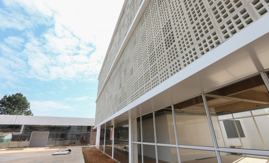 Escola Bombeiros Construção da Escola de Bombeiros do Corpo de Bombeiros do Paraná, na Academia Policial Militar do Guatupê em Sao Jose dos Pinhais. 03/09/2020 - Foto: Geraldo Bubniak/AEN