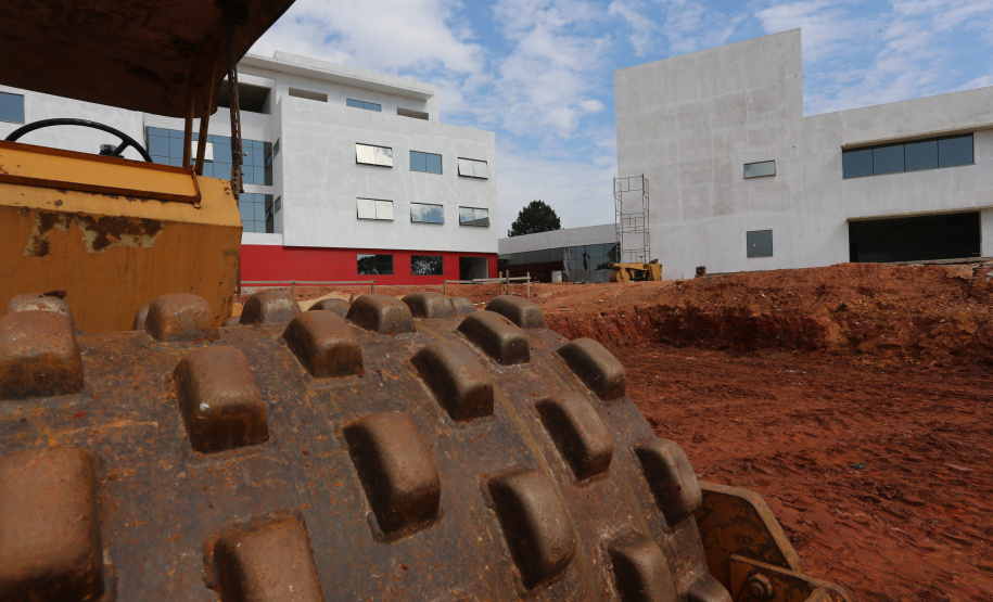 Escola Bombeiros Construção da Escola de Bombeiros do Corpo de Bombeiros do Paraná, na Academia Policial Militar do Guatupê em Sao Jose dos Pinhais. 03/09/2020 - Foto: Geraldo Bubniak/AEN