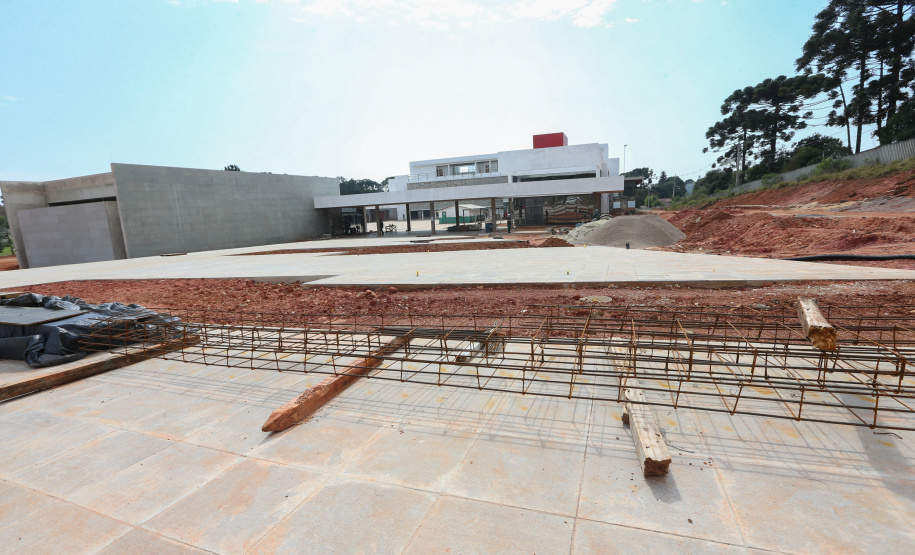 Escola Bombeiros Construção da Escola de Bombeiros do Corpo de Bombeiros do Paraná, na Academia Policial Militar do Guatupê em Sao Jose dos Pinhais. 03/09/2020 - Foto: Geraldo Bubniak/AEN