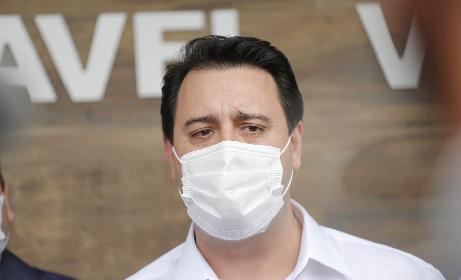 Na inauguração do Restaurante Popular Tiago de Amorim Novaes, nesta quinta-feira (29), o governador Carlos Massa Ratinho Junior destacou que o Estado tem como meta disponibilizar alimentação adequada e balanceada às populações vulneráveis, auxiliando no combate à insegurança alimentar, e que esse novo espaço será fundamental para auxiliar os cascavelenses mais humildes no pós-pandemia.