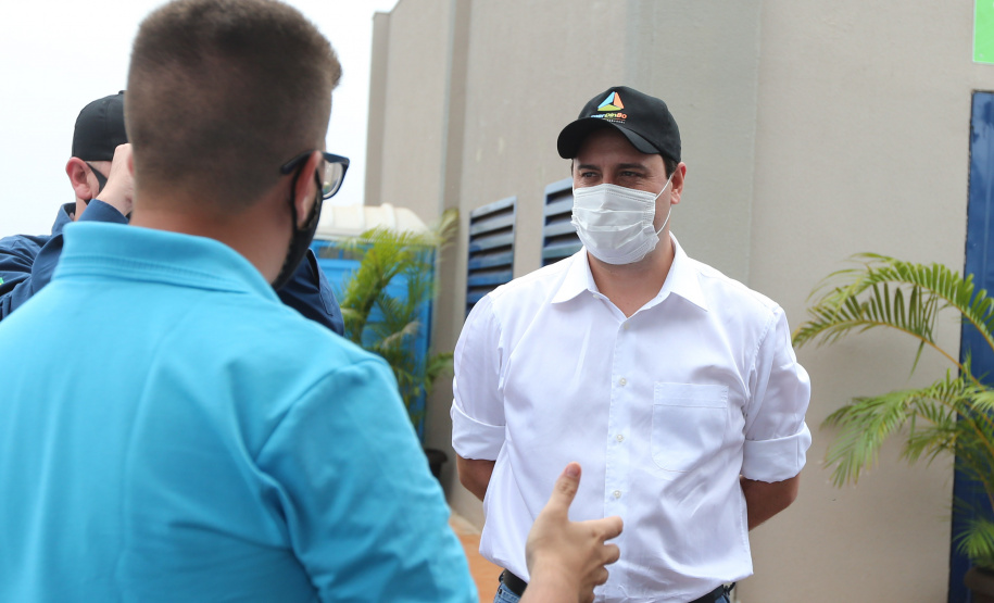 O governador Carlos Massa Ratinho Junior participa nesta quinta-feira (29) da inauguração da usina híbrida EnerDinBo, em Ouro Verde do Oeste. A geradora utilizará a luz do sol e dejetos da suinocultura para produzir energia elétrica. O investimento privado foi de R$ 12 milhões.Ouro Verde do Oeste, 29/10/2020 - Foto: Geraldo Bubniak/AEN