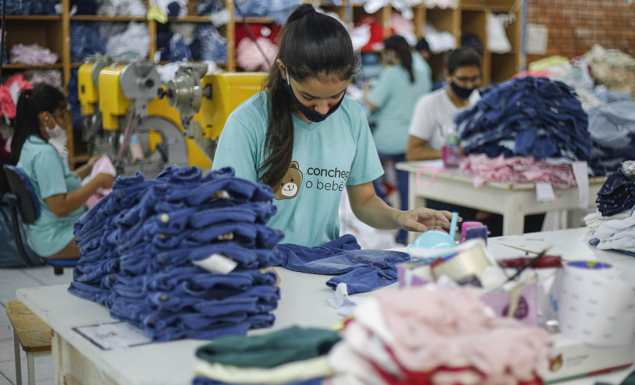 Terra Roxa - 10-10-2020 - Moda infantil - Confecção Aconchego do Bebê -Foto : Jonathan Campos / AEN