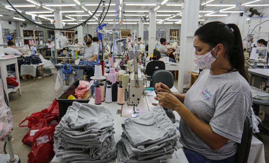 Terra Roxa - 10-10-2020 - Moda infantil - Confecção Sonho Magico -  - Foto : Jonathan Campos / AEN