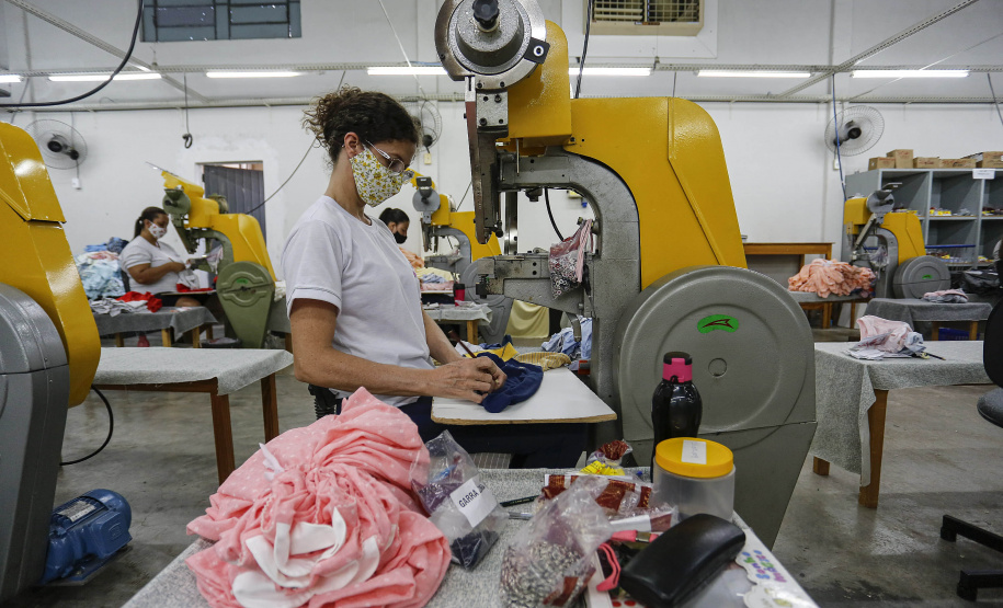 Terra Roxa - 10-10-2020 - Moda infantil - Confecção Sonho Magico -  - Foto : Jonathan Campos / AEN