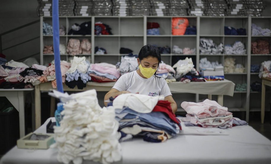 Terra Roxa - 10-10-2020 - Moda infantil - Confecção Sonho Magico -  - Foto : Jonathan Campos / AEN