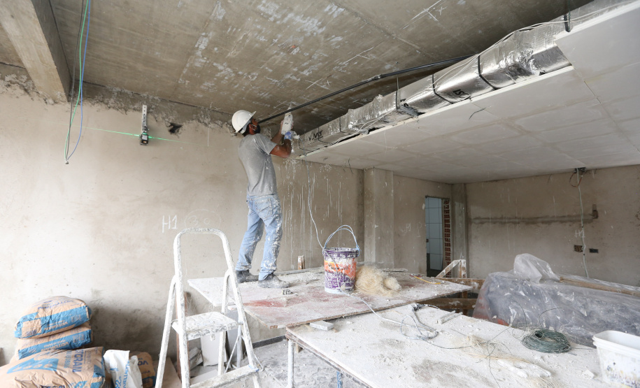 Delegacia Colombo Construcao da Delegacia Cidada de Colombo. A delegacia cidadã é um novo modelo de atendimento em delegacias no Paraná, com espaços específicos e reservados para separar vítimas de agressores e possibilidade de auxílio de assistentes sociais e psicólogos, quando necessário. Colombo - 02/09/2020 - Foto: Geraldo Bubniak/AEN