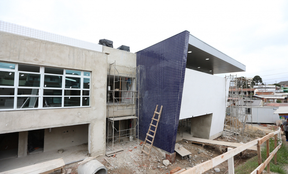 Delegacia Colombo Construcao da Delegacia Cidada de Colombo. A delegacia cidadã é um novo modelo de atendimento em delegacias no Paraná, com espaços específicos e reservados para separar vítimas de agressores e possibilidade de auxílio de assistentes sociais e psicólogos, quando necessário. Colombo - 02/09/2020 - Foto: Geraldo Bubniak/AEN